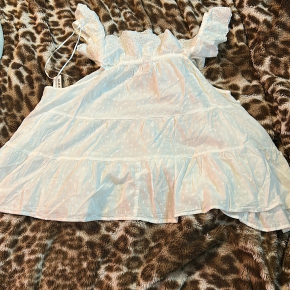 Charming White Top with Ruffle Details - Picture 7 of 7